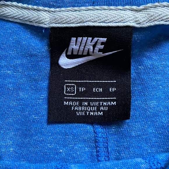 Nike Women’s Long Sleeve T-Shirt Blue XS - Picture 3 of 4